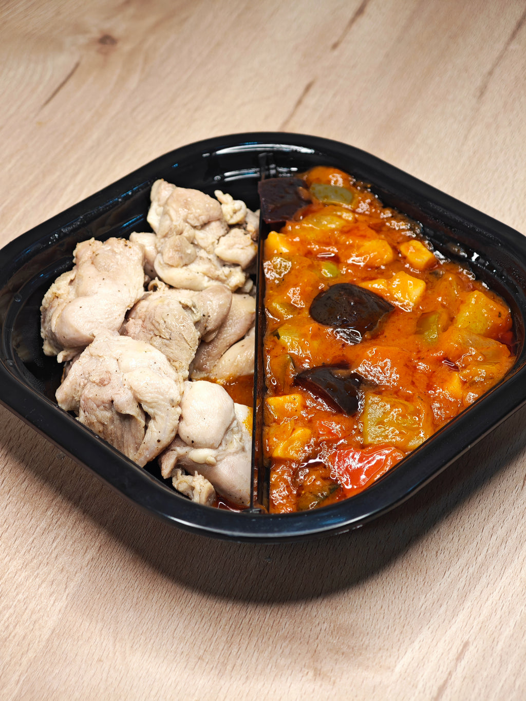 Pisto de Verduras con Tiras de Churrasco de Pollo